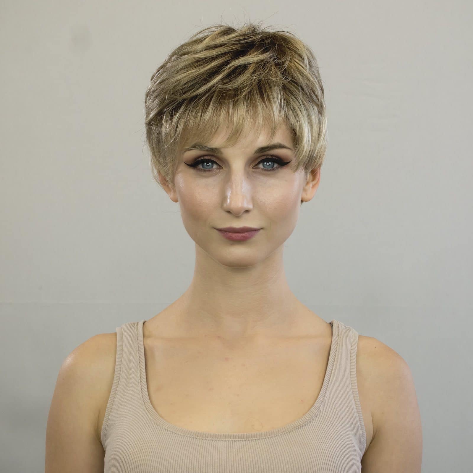 Fullscreen Image