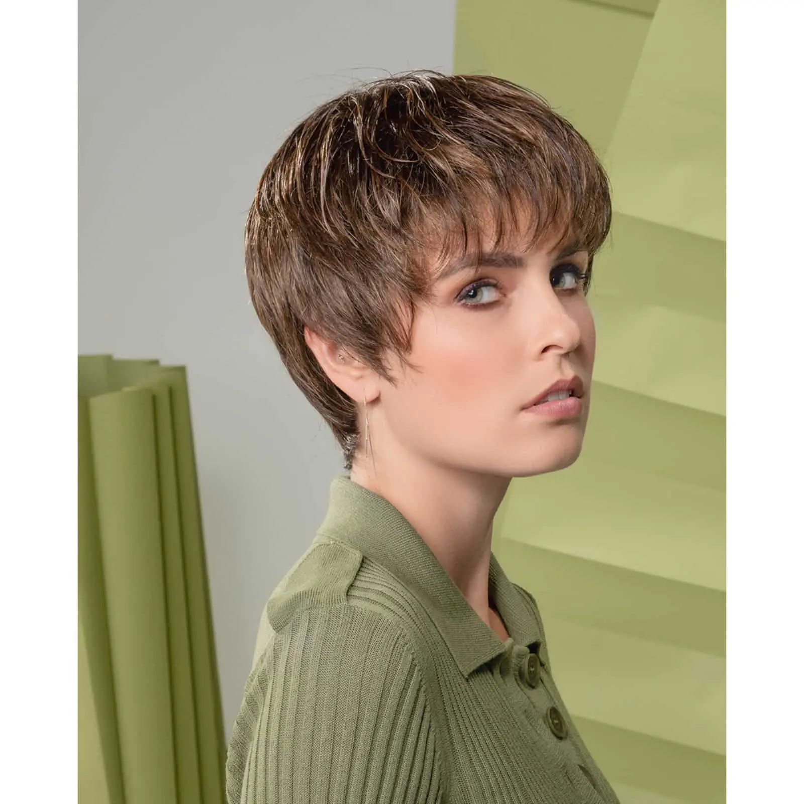 Pisa Super Wig by Ellen Wille | Synthetic Wig | Pixie Cut With Bangs