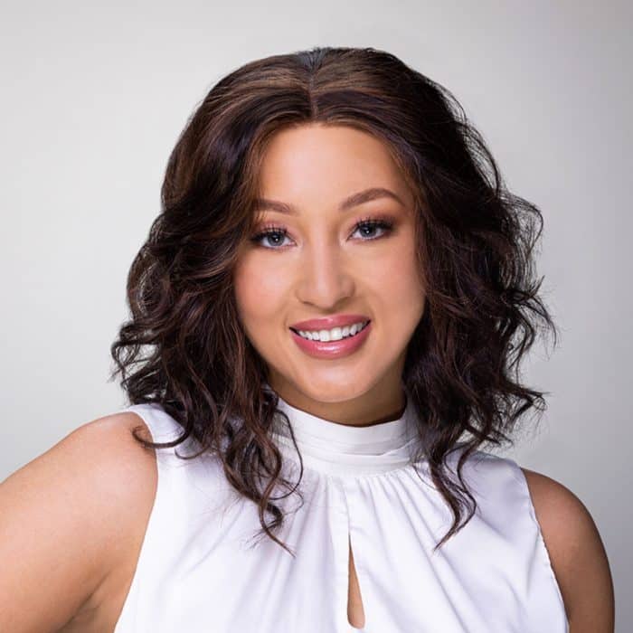 Julianne Petite Lite Wig by Jon Renau | Synthetic | Shoulder Length Wave